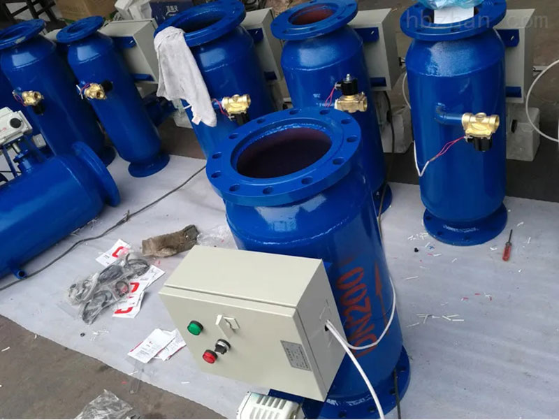 反冲洗除污器